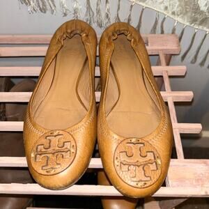 Tory burch tan leather ballet